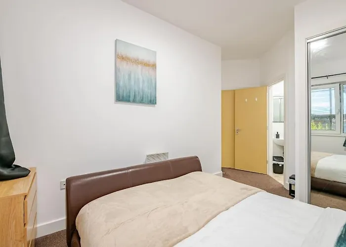 Southampton High Street 2 Bedroom Apartment