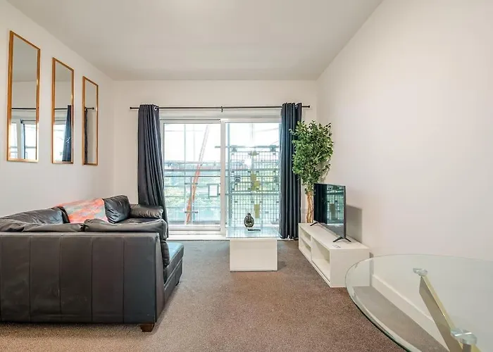 Southampton High Street 2 Bedroom Apartment