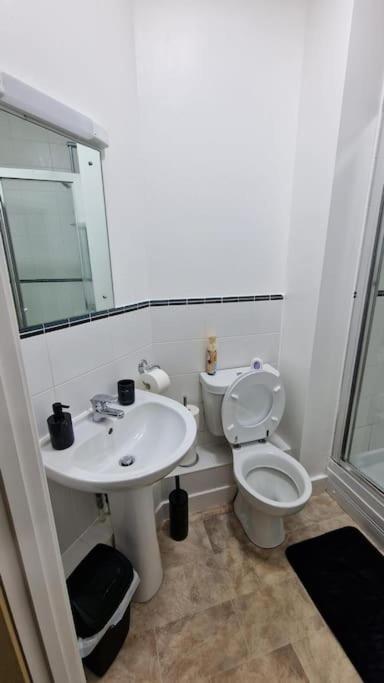 High Street 2 Bedroom * Southampton