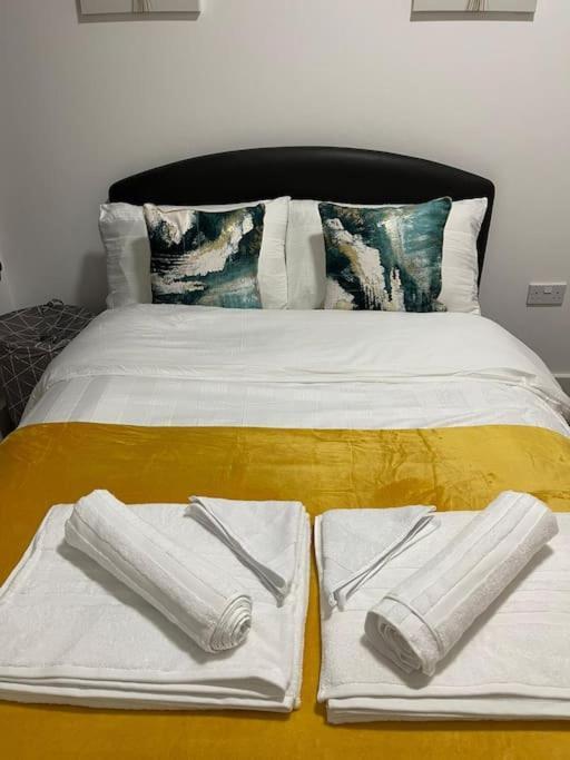 High Street 2 Bedroom Southampton