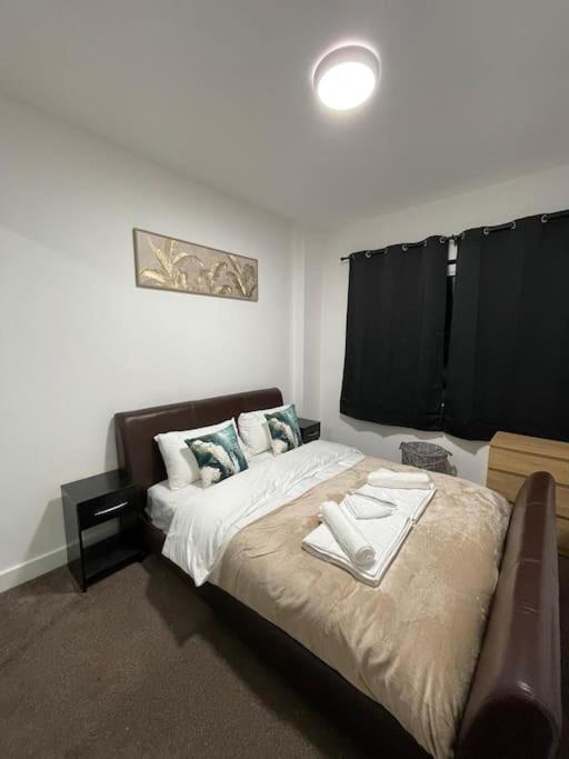 High Street 2 Bedroom * Southampton
